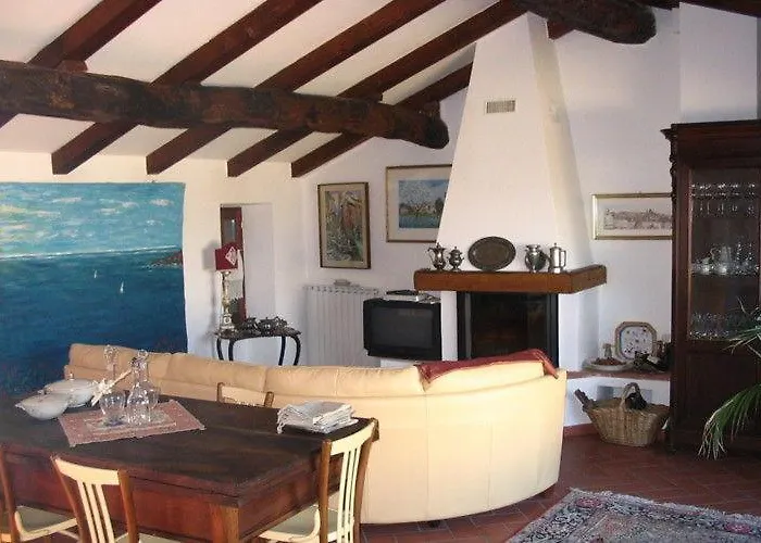 Casa vacanze In Rio Near Fishing Villages Sesta Godano